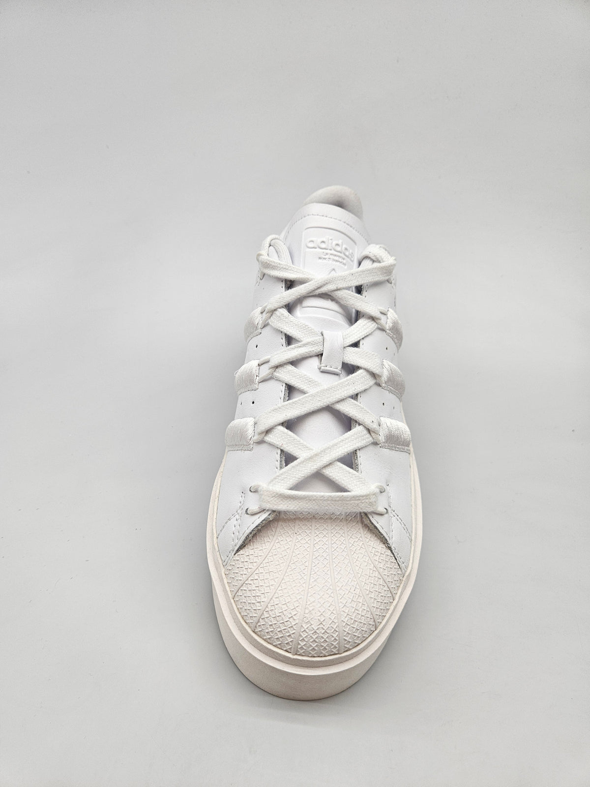 ADIDAS NOVI ORIGINAL PATIKI BR 40