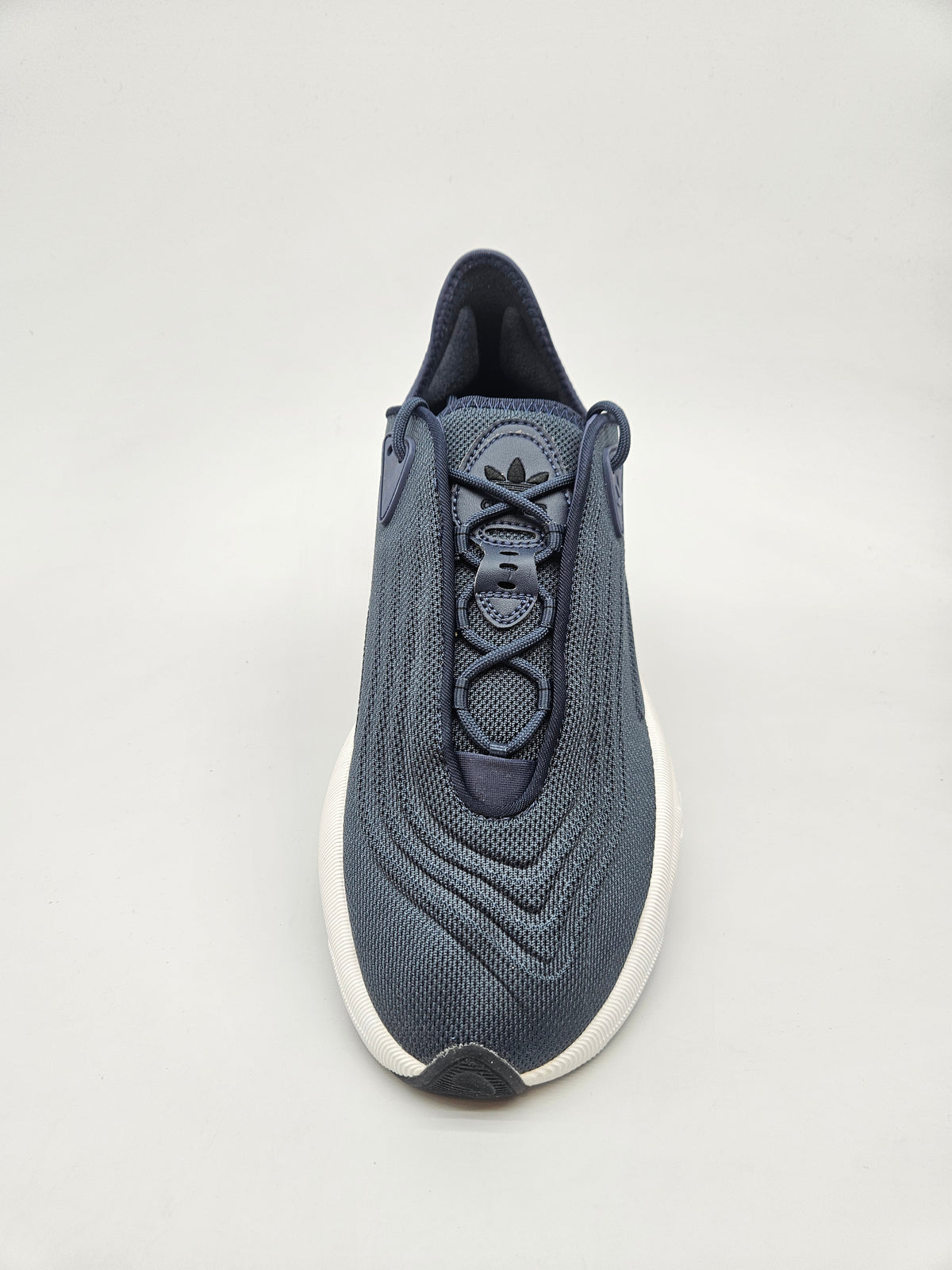 ADIDAS NOVI ORIGINAL PATIKI BR 44.5