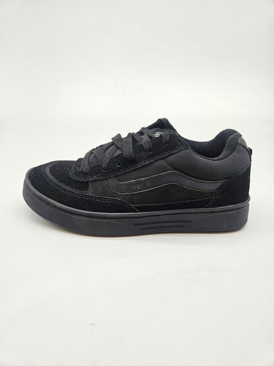 VANS NOVI ORIGINAL PATIKI BR 40