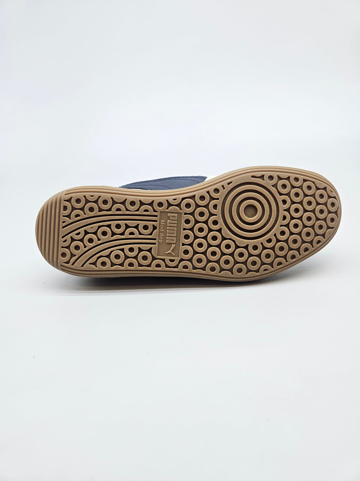 PUMA NOVI ORIGINAL PATIKI BR 37.5