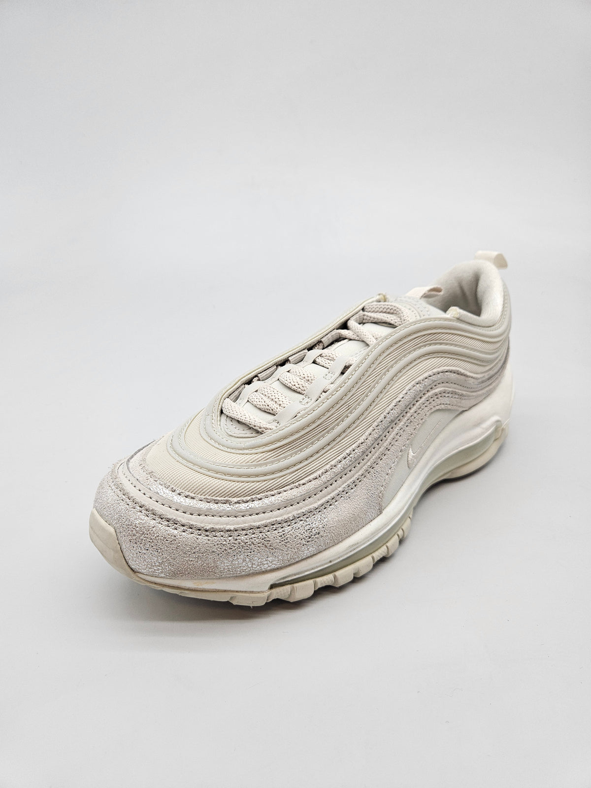 NIKE AIRMAX NOVI ORIGINAL PATIKI BR 39
