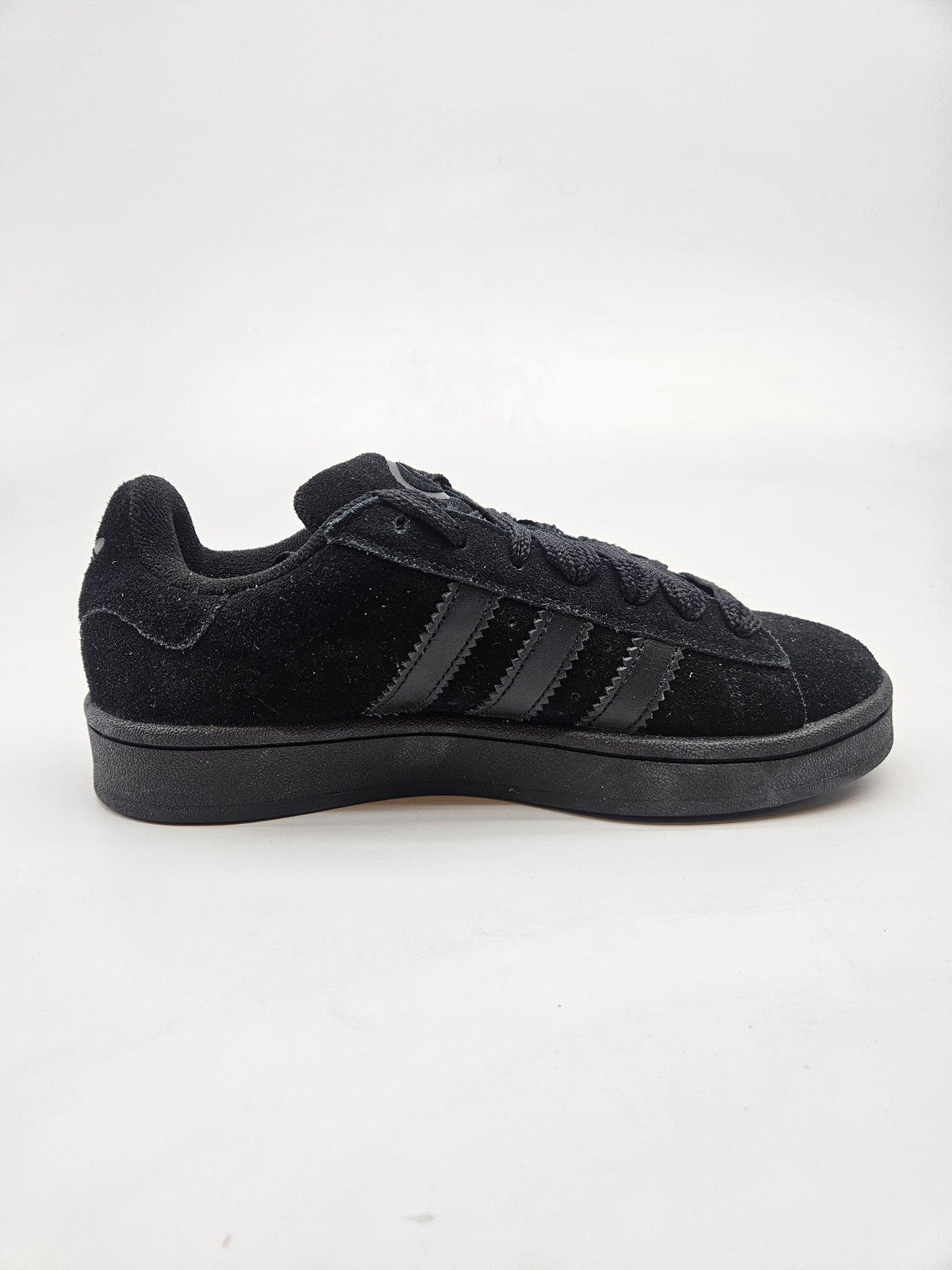 ADIDAS NOVI ORIGINAL PATIKI BR 38