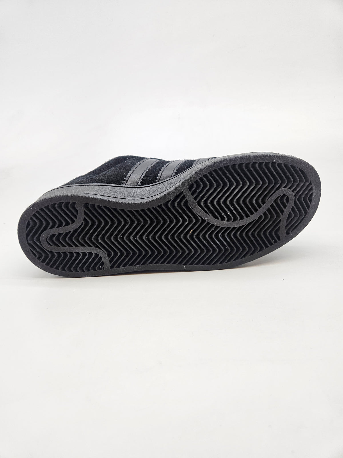 ADIDAS NOVI ORIGINAL PATIKI BR 38