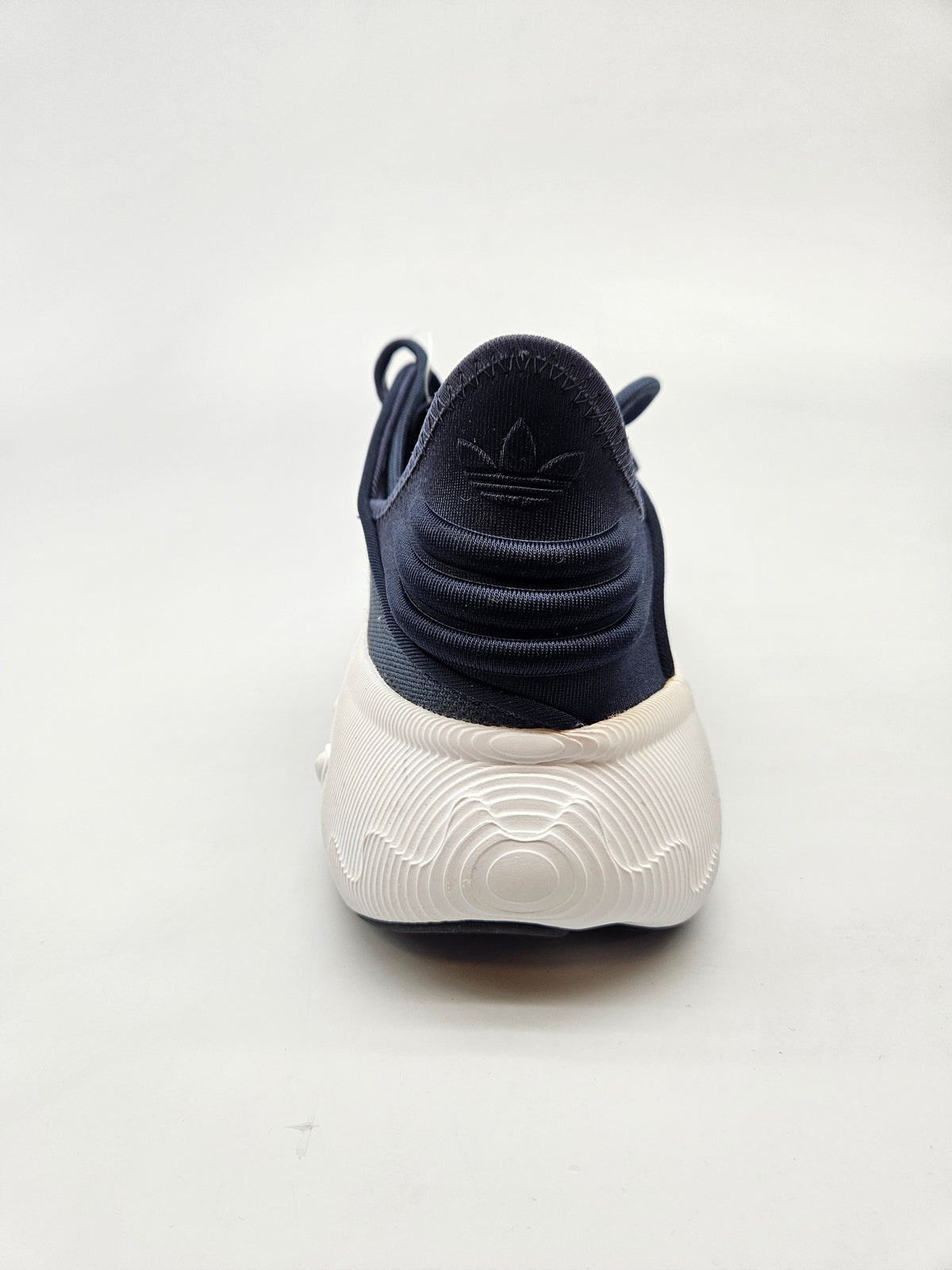 ADIDAS NOVI ORIGINAL PATIKI BR 42