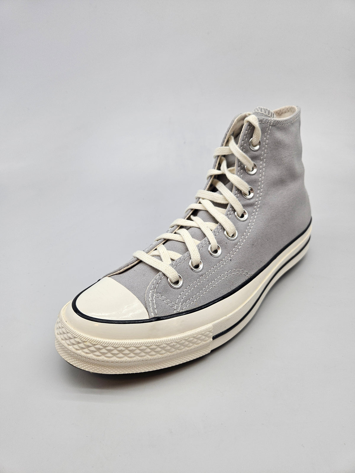 CONVERSE NOVI ORIGINAL PATIKI BR 42.5