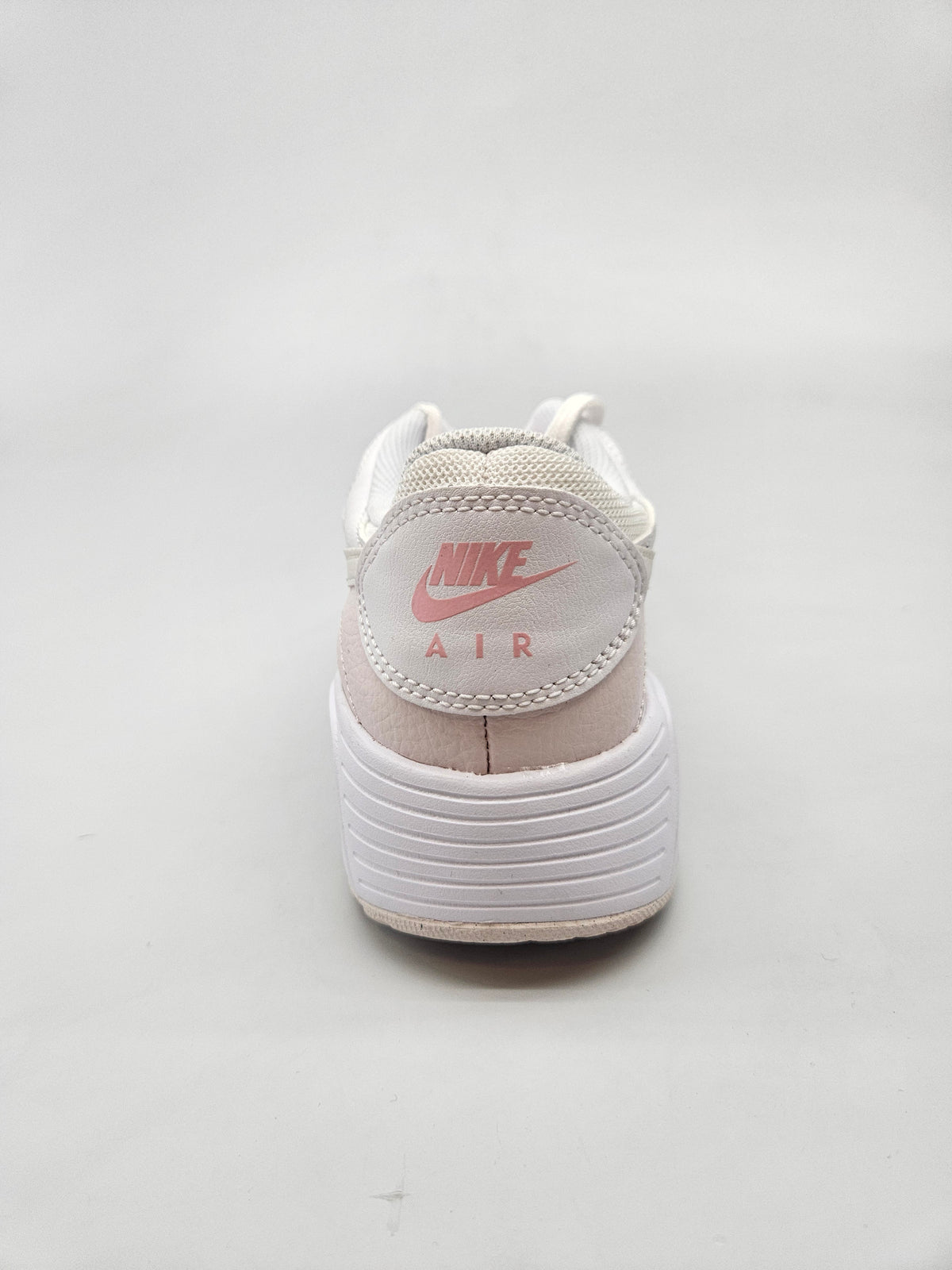 NIKE AIRMAX NOVI ORIGINAL PATIKI BR 38