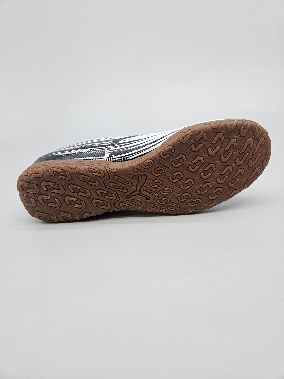 PUMA NOVI ORIGINAL PATIKI BR 44