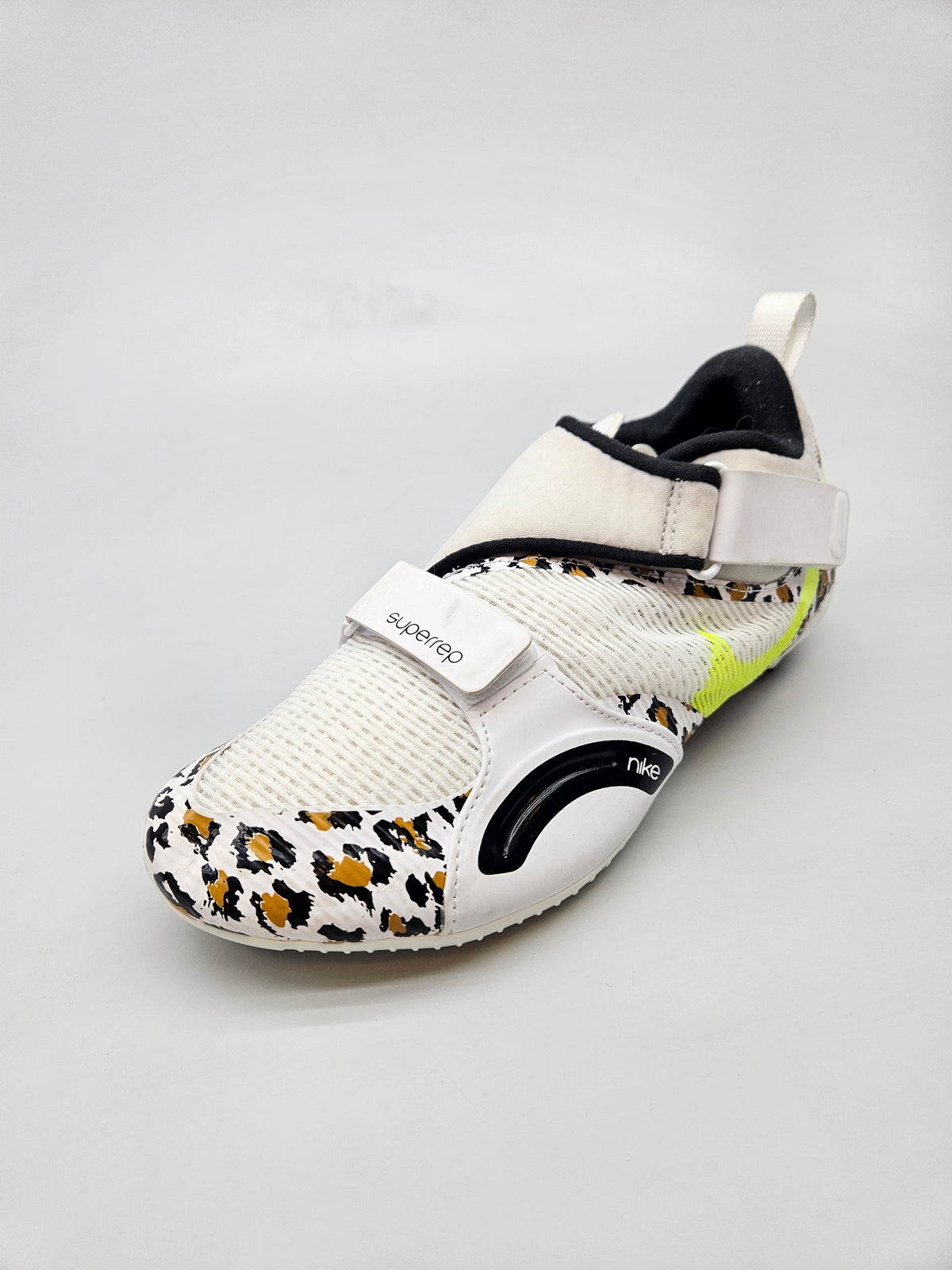 NIKE NOVI ORIGINAL PATIKI BR 40