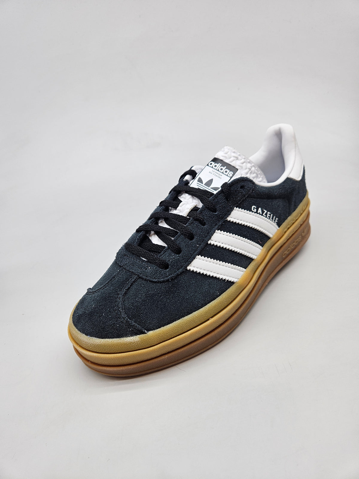 ADIDAS NOVI ORIGINAL PATIKI BR 39