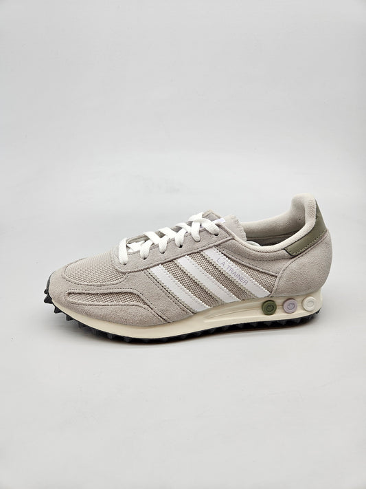 ADIDAS NOVI ORIGINAL PATIKI BR 39