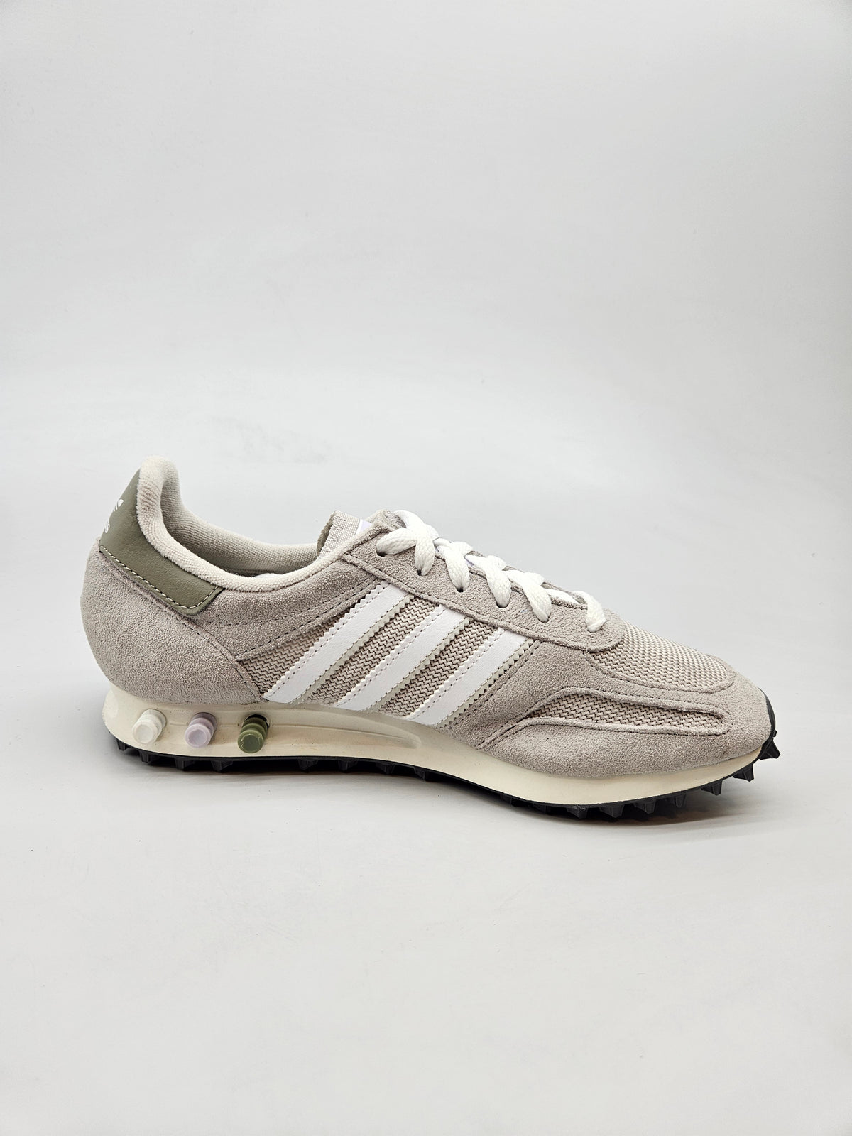 ADIDAS NOVI ORIGINAL PATIKI BR 39