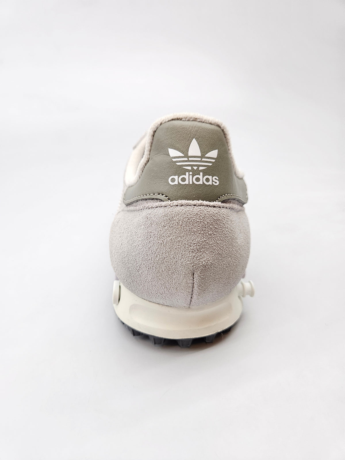 ADIDAS NOVI ORIGINAL PATIKI BR 39