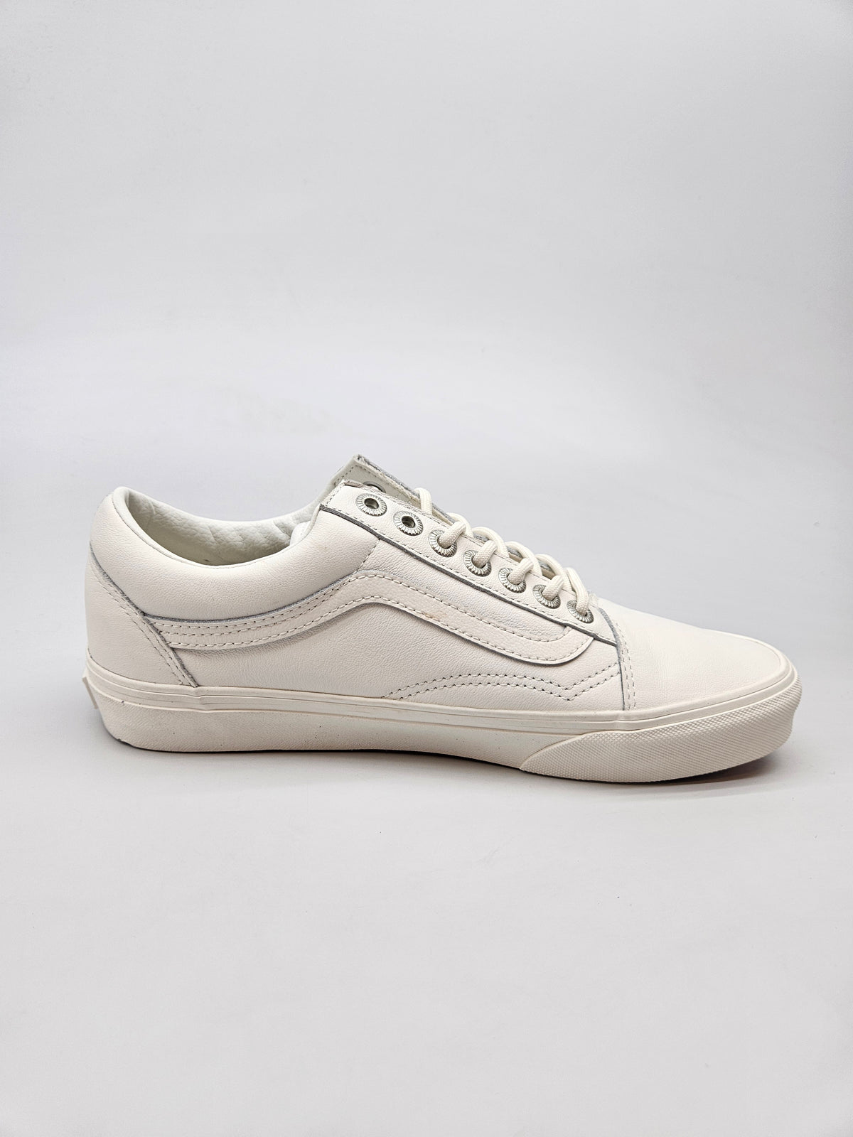 VANS NOVI ORIGINAL PATIKI BR 40.5