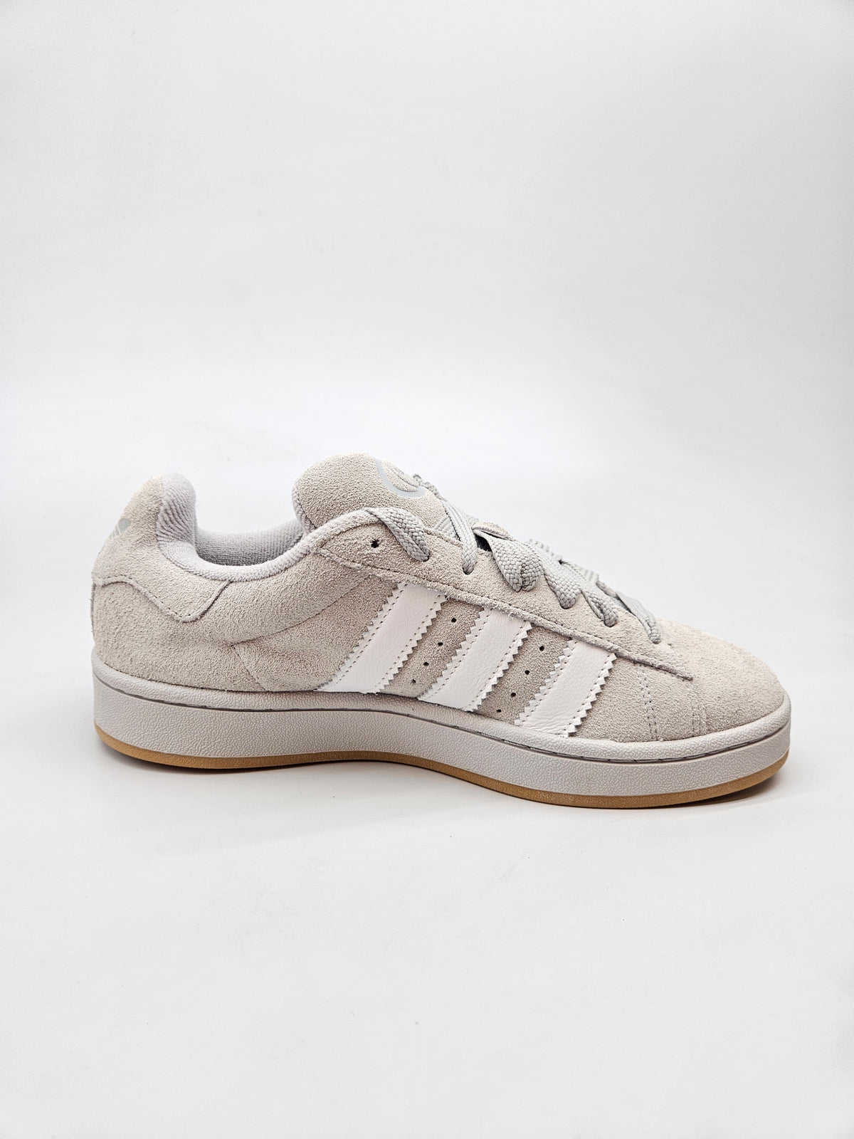 ADIDAS NOVI ORIGINAL PATIKI BR 40.5