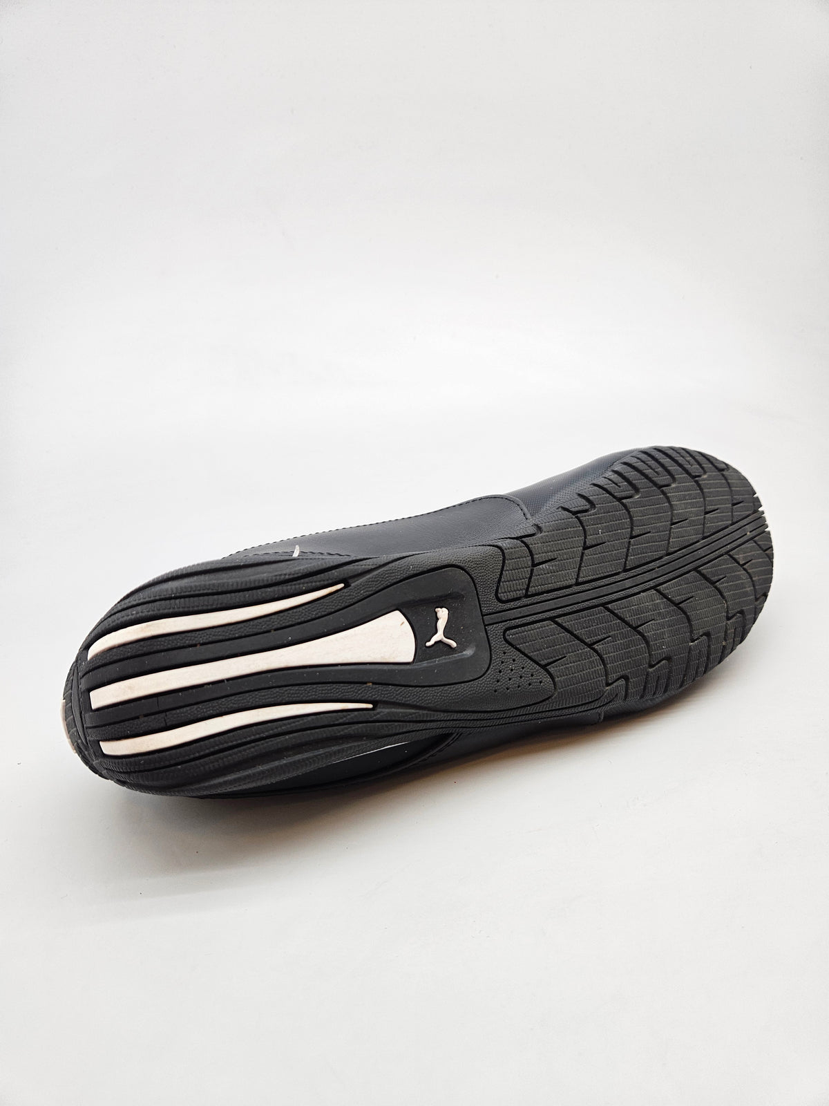 PUMA NOVI ORIGINAL PATIKI BR 44