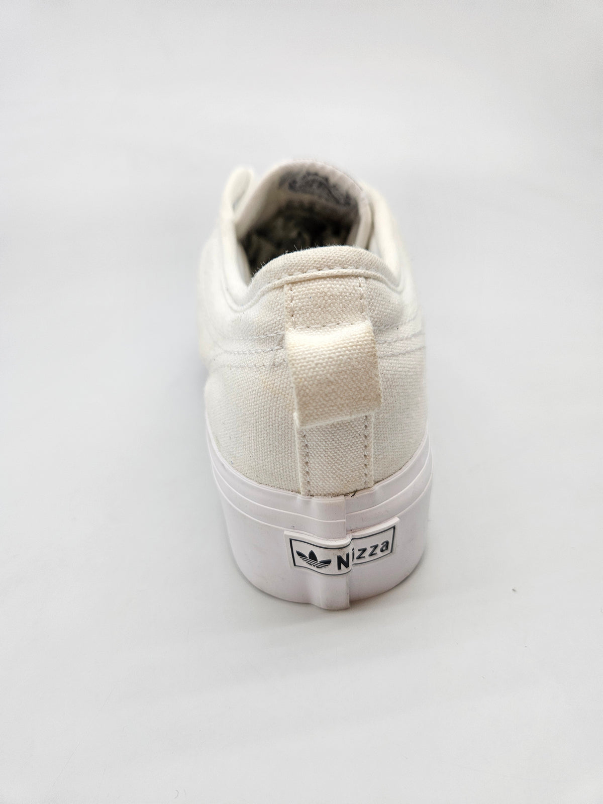 ADIDAS NOVI ORIGINAL PATIKI BR 39