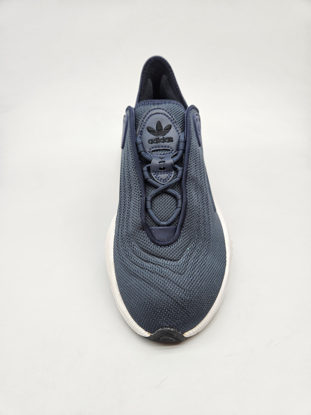 ADIDAS NOVI ORIGINAL PATIKI BR 42.5