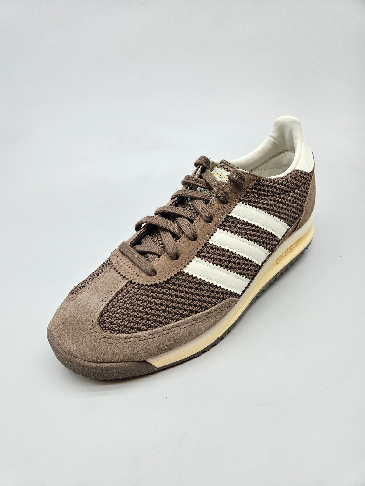 ADIDAS NOVI ORIGINAL PATIKI BR 39