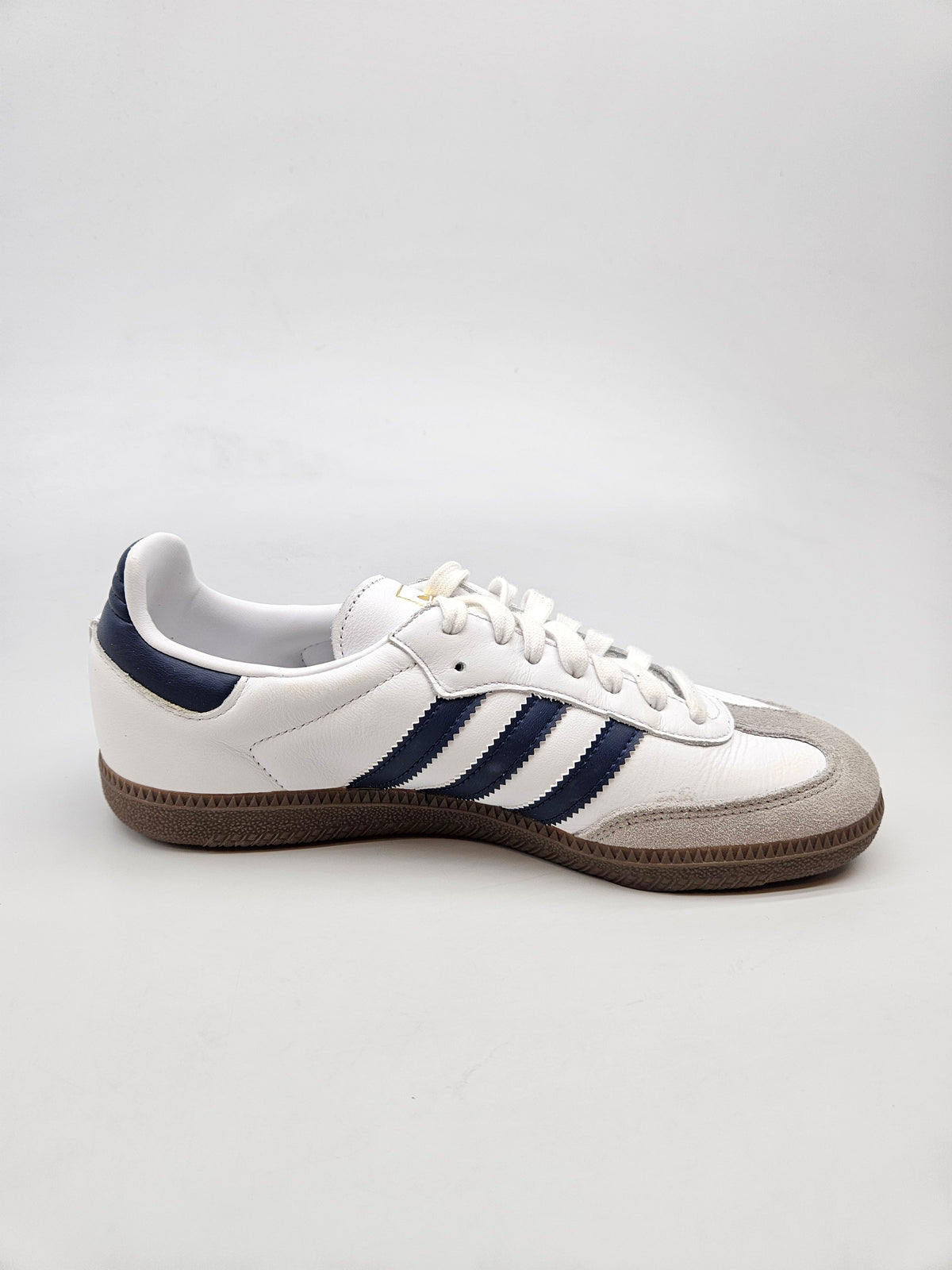 ADIDAS NOVI ORIGINAL PATIKI BR 39