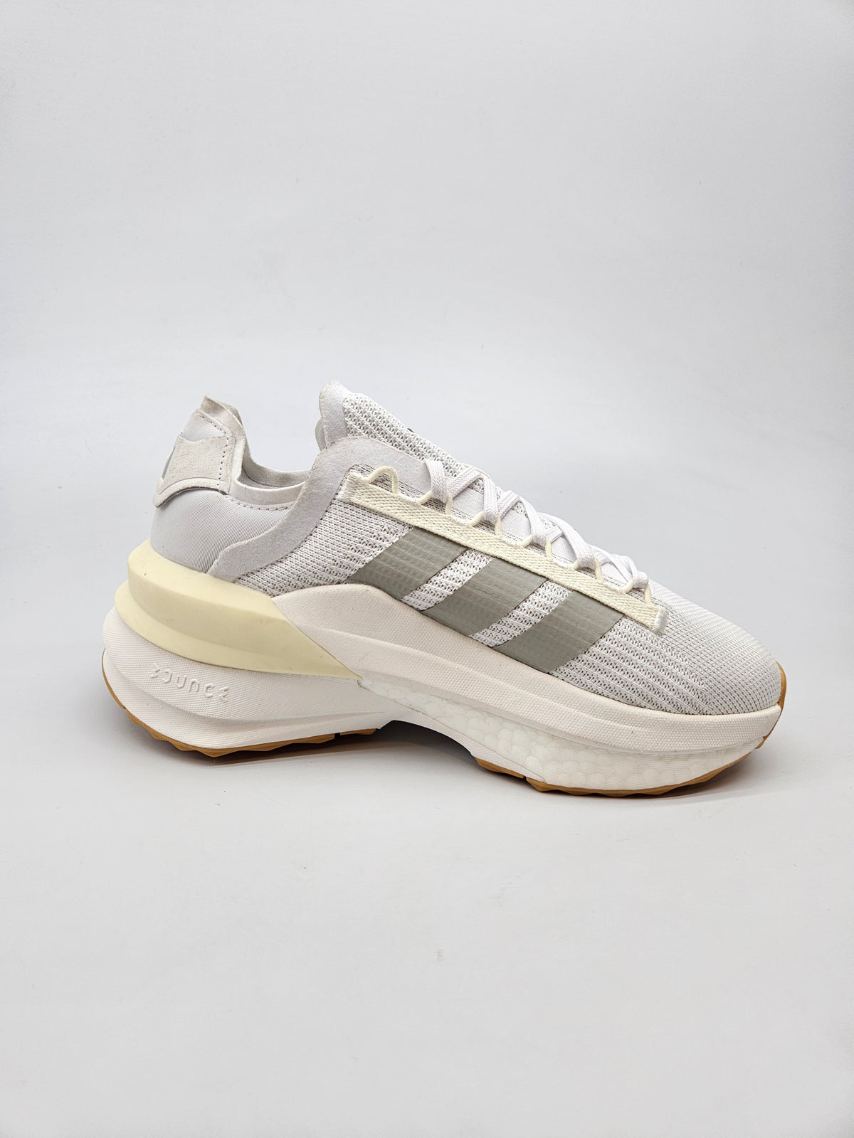 ADIDAS NOVI ORIGINAL PATIKI BR 38