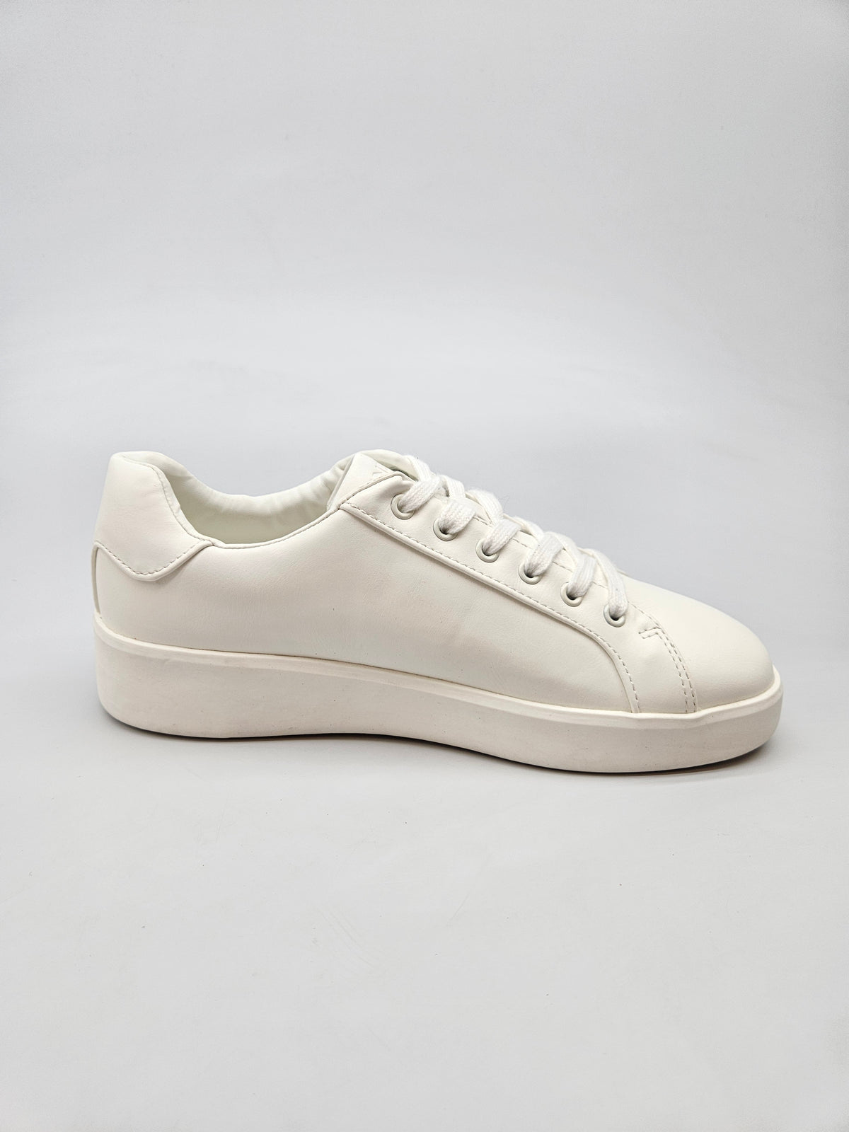 ONLY NOVI ORIGINAL PATIKI BR 38