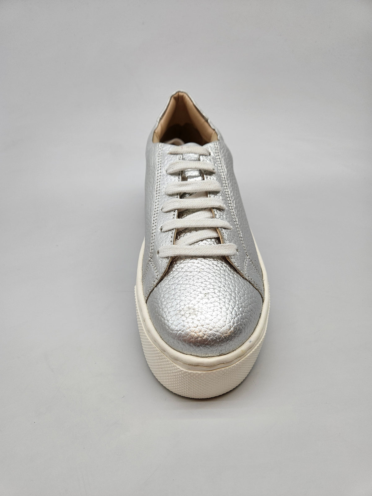 NEXT NOVI ORIGINAL PATIKI BR 38.5
