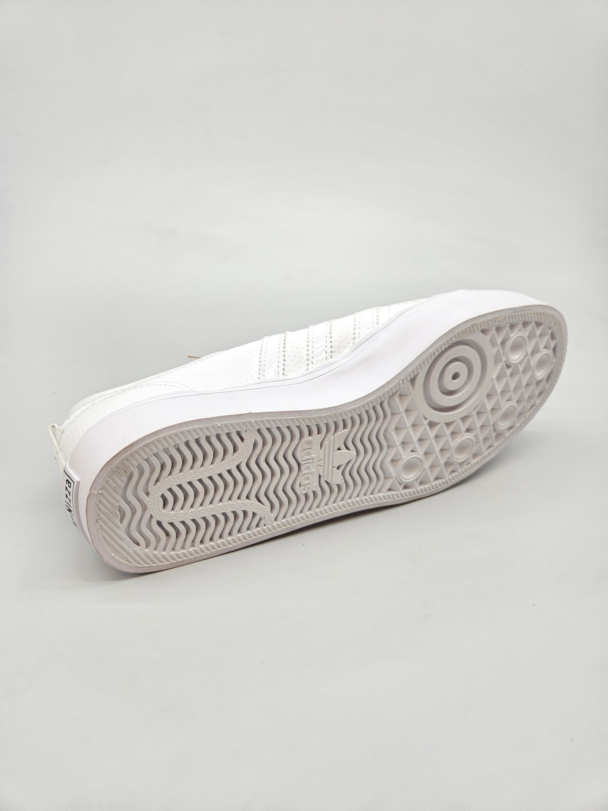 ADIDAS NOVI ORIGINAL PATIKI BR 37