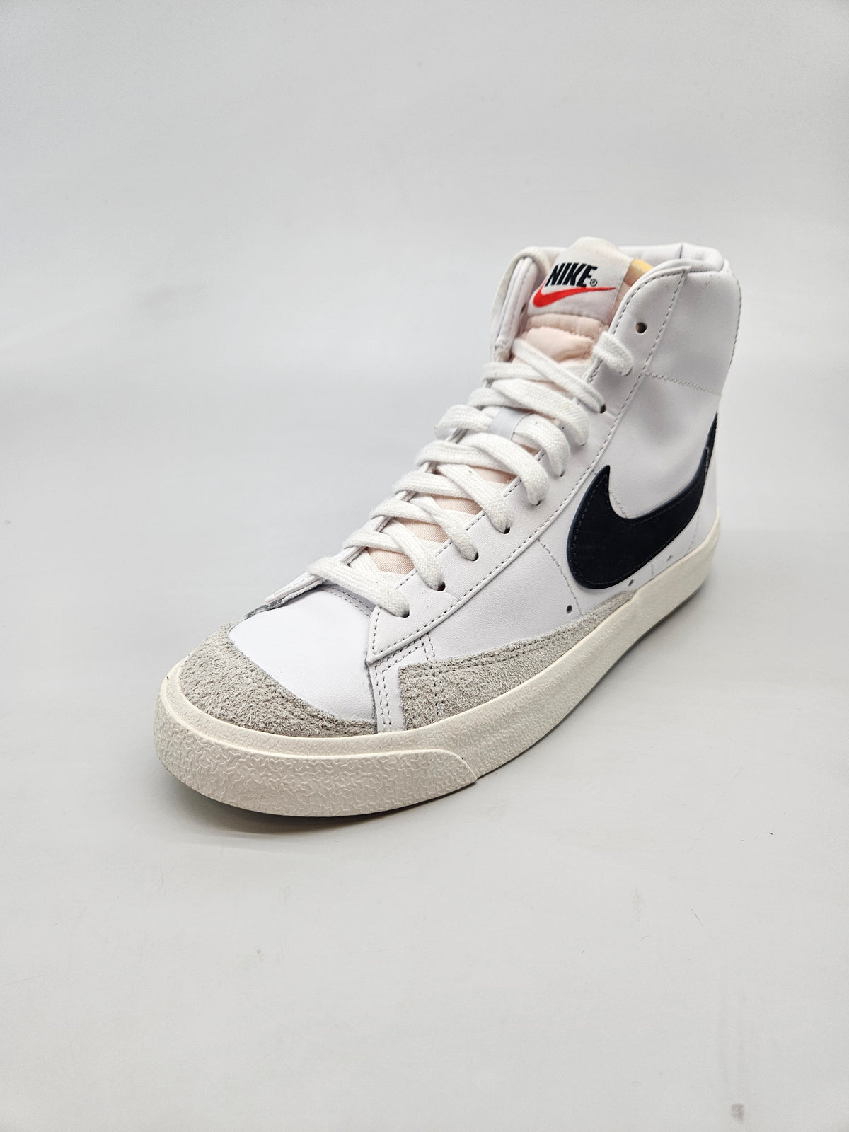 NIKE NOVI ORIGINAL PATIKI BR 39