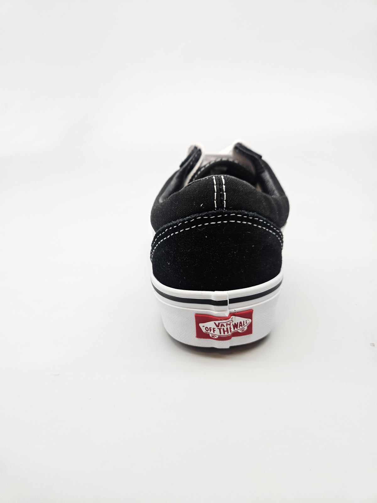 VANS NOVI ORIGINAL PATIKI BR 36