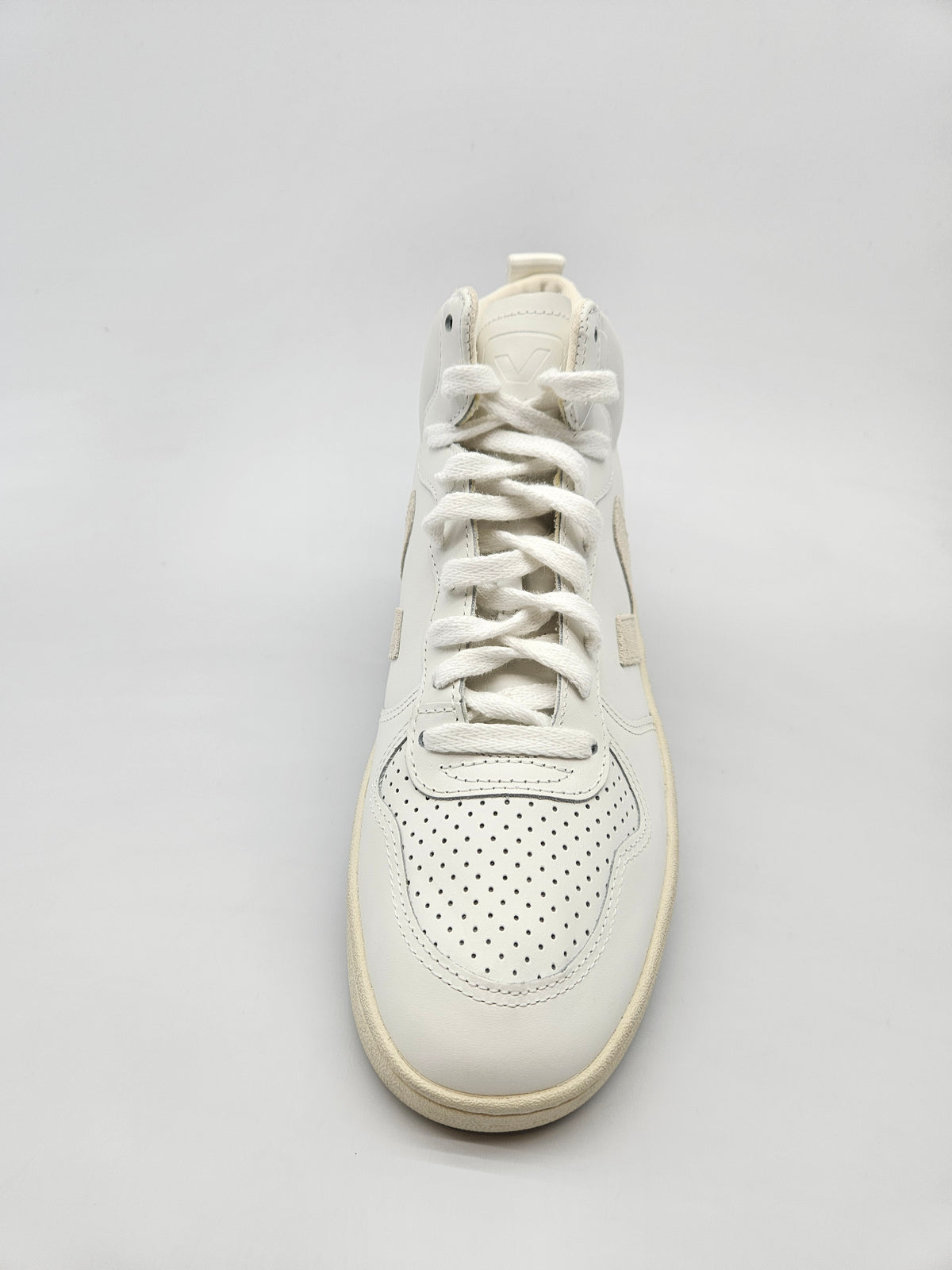 VEJA NOVI ORIGINAL PATIKI BR 40