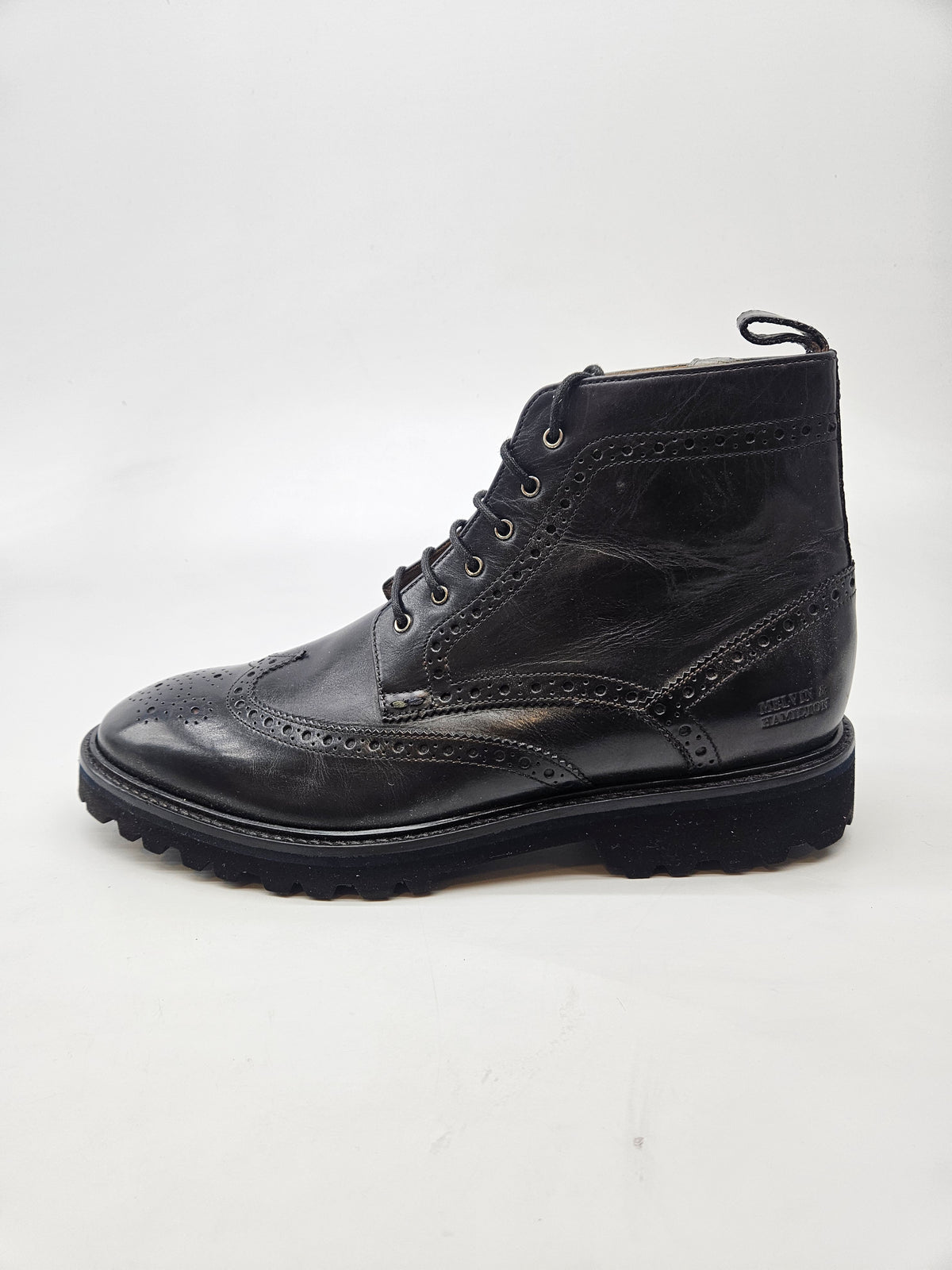MATTHEW NOVI ORIGINAL CIZMI BR 43