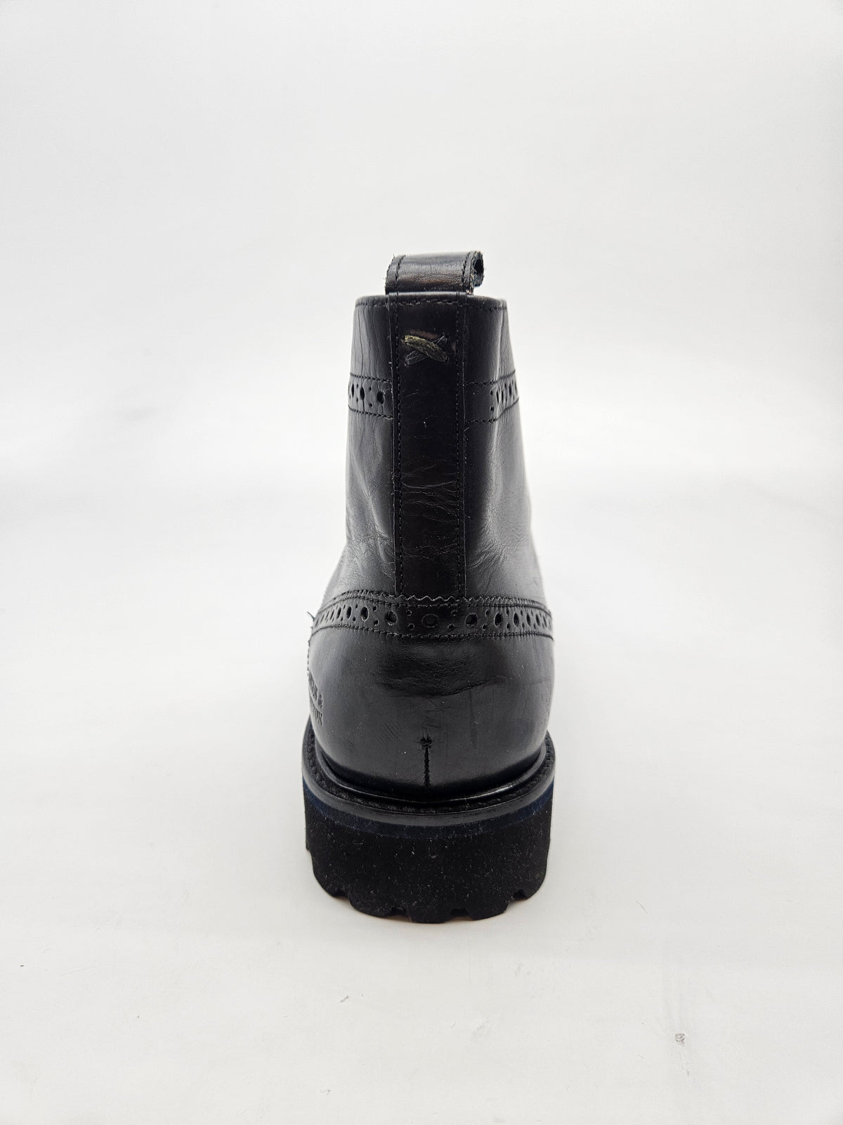 MATTHEW NOVI ORIGINAL CIZMI BR 43