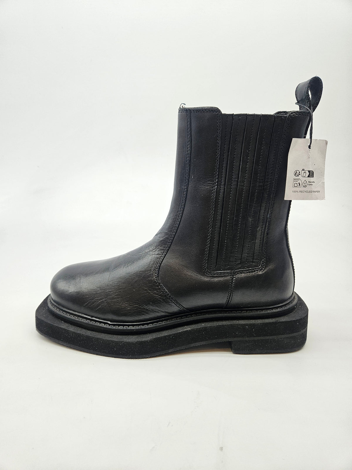 ZALANDO NOVI ORIGINAL CIZMI BR 40