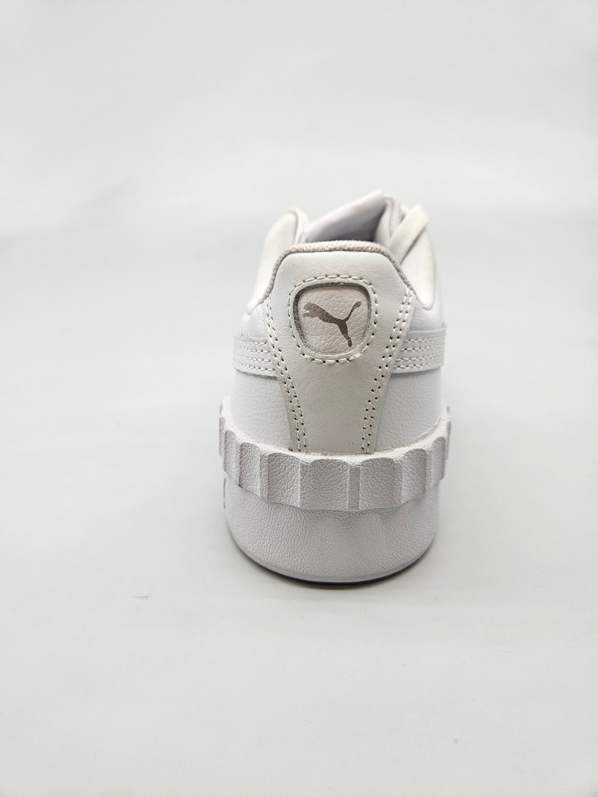 PUMA NOVI ORIGINAL PATIKI BR 40.5