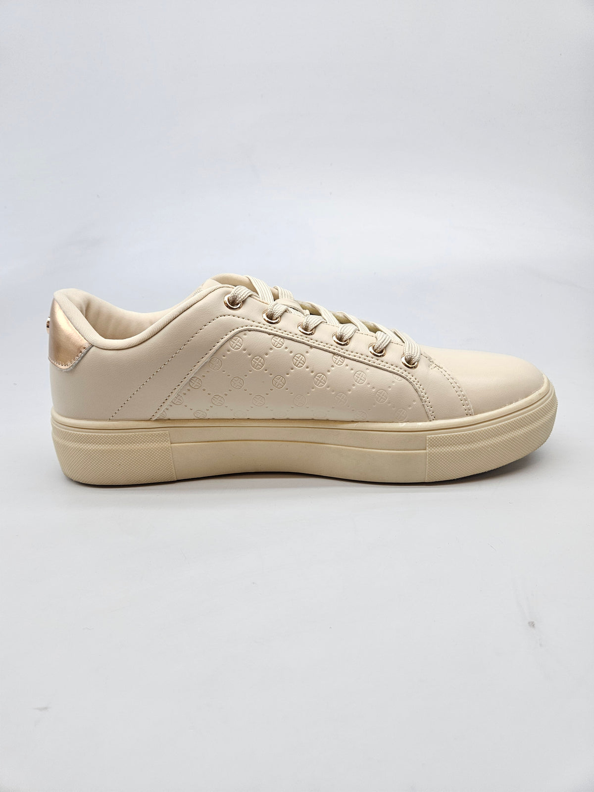 ANA FIELD NOVI ORIGINAL PATIKI BR 42