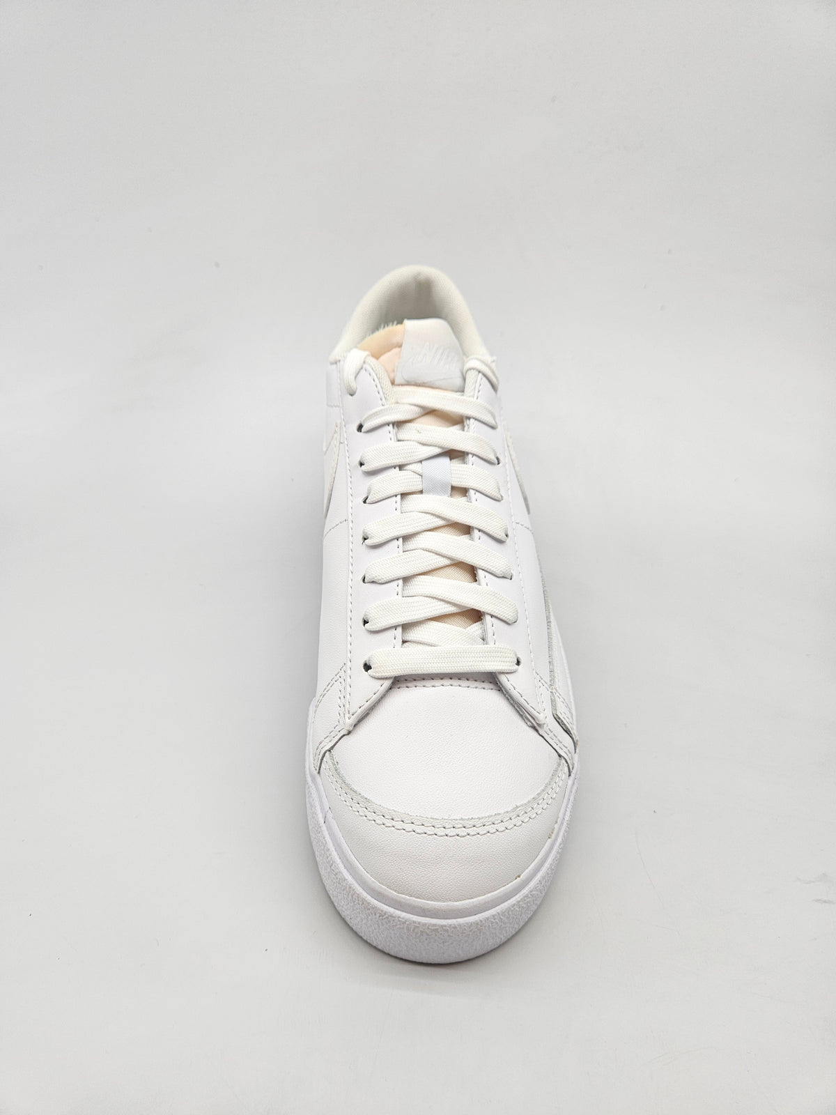 NIKE NOVI ORIGINAL PATIKI BR 40