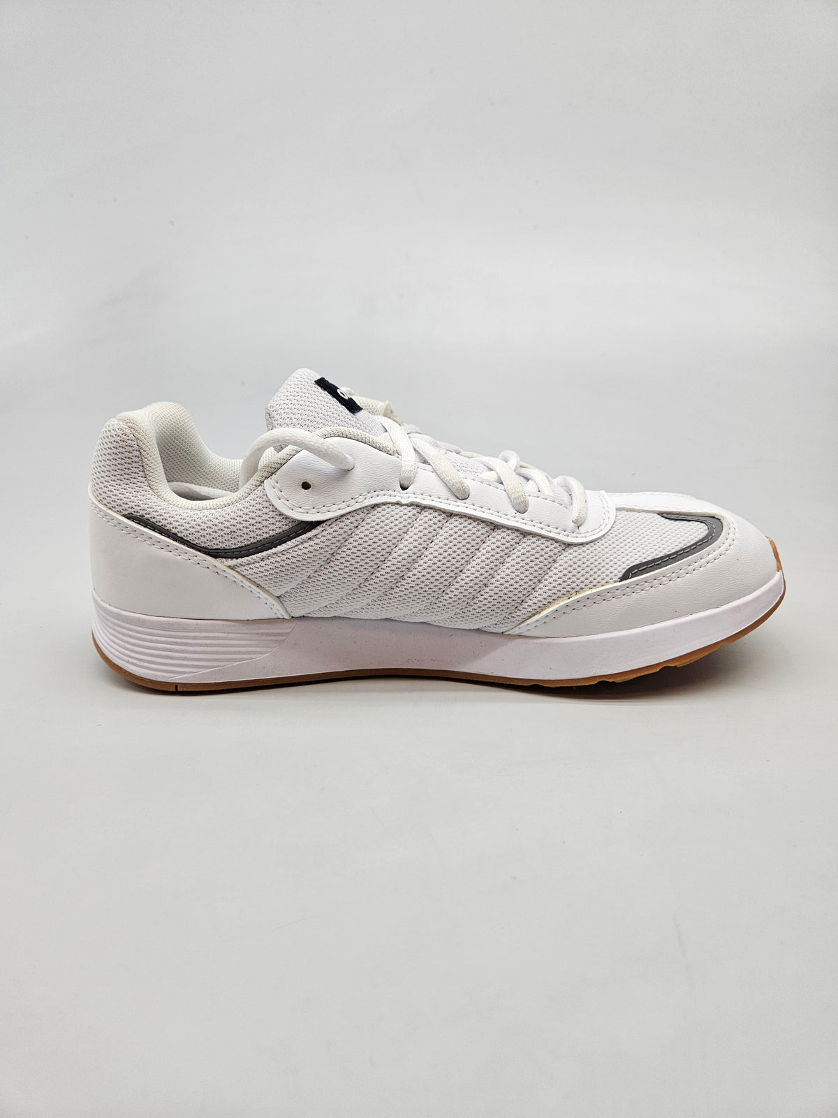 ADIDAS NOVI ORIGINAL PATIKI BR 36