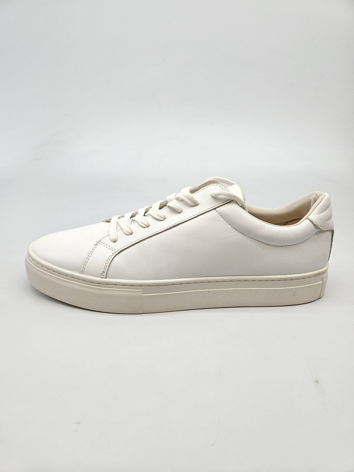VAGABOND NOVI ORIGINAL PATIKI BR 45