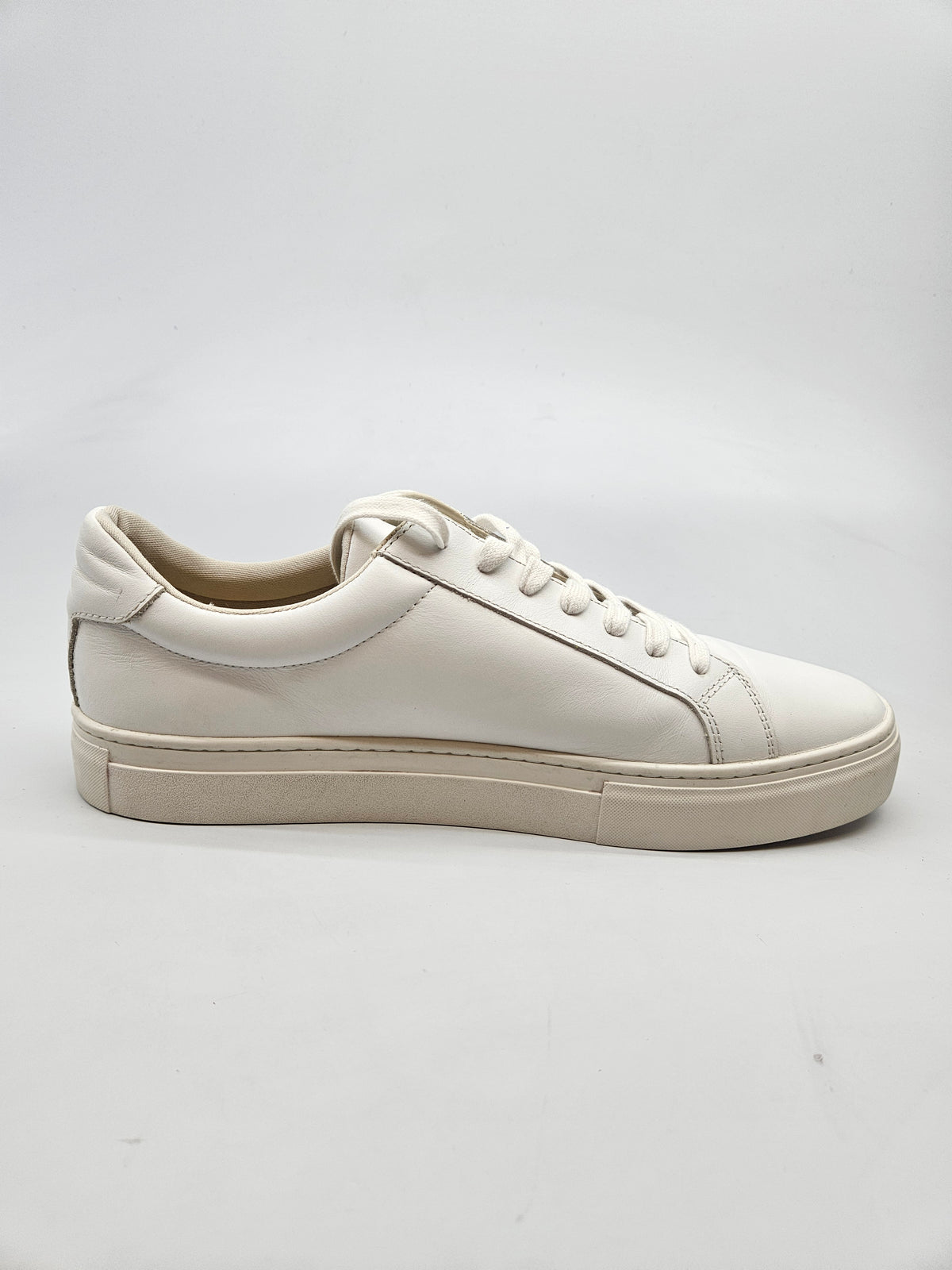 VAGABOND NOVI ORIGINAL PATIKI BR 45