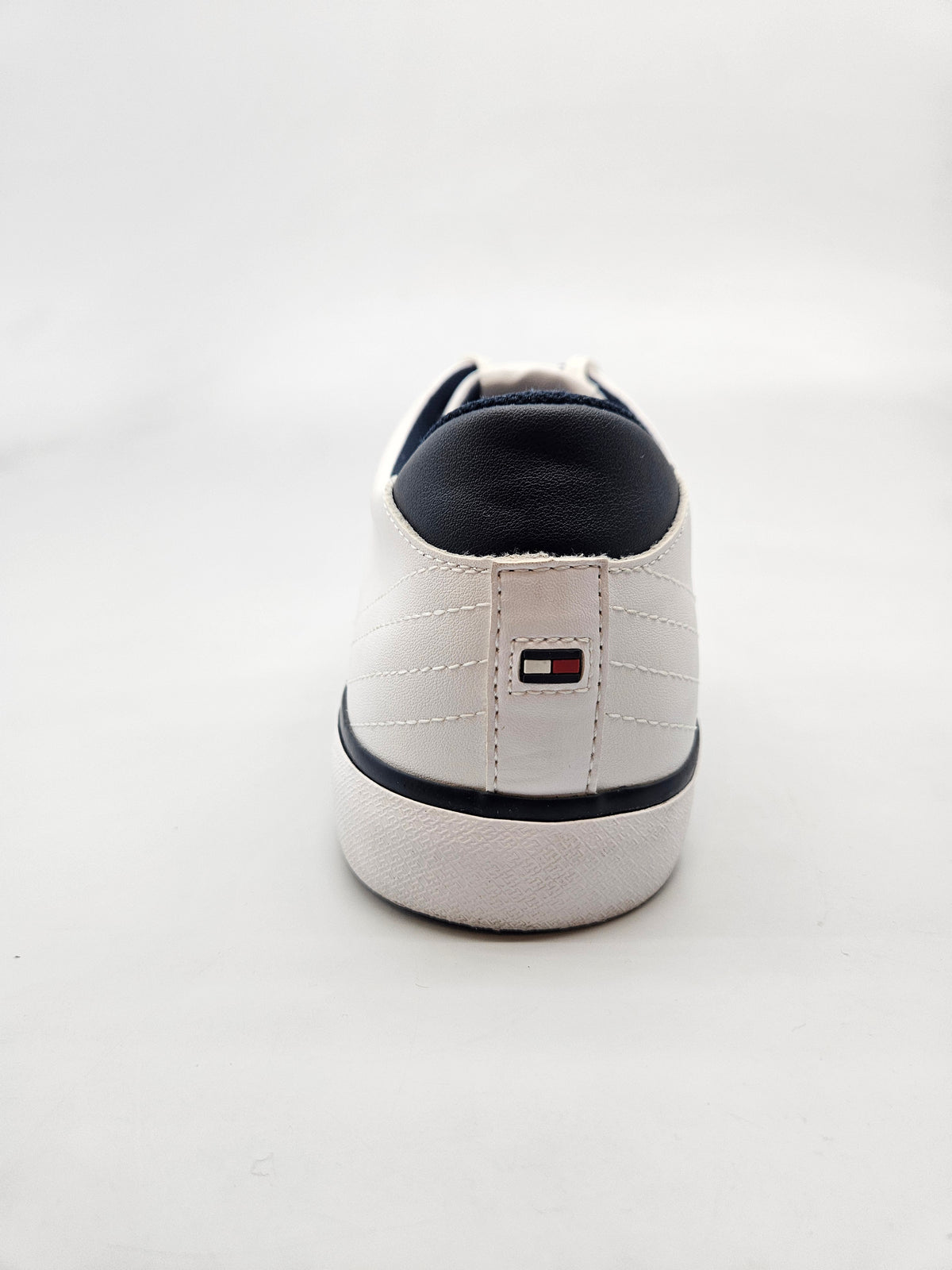 TOMMY HILFIGER NOVI ORIGINAL PATIKI BR 46