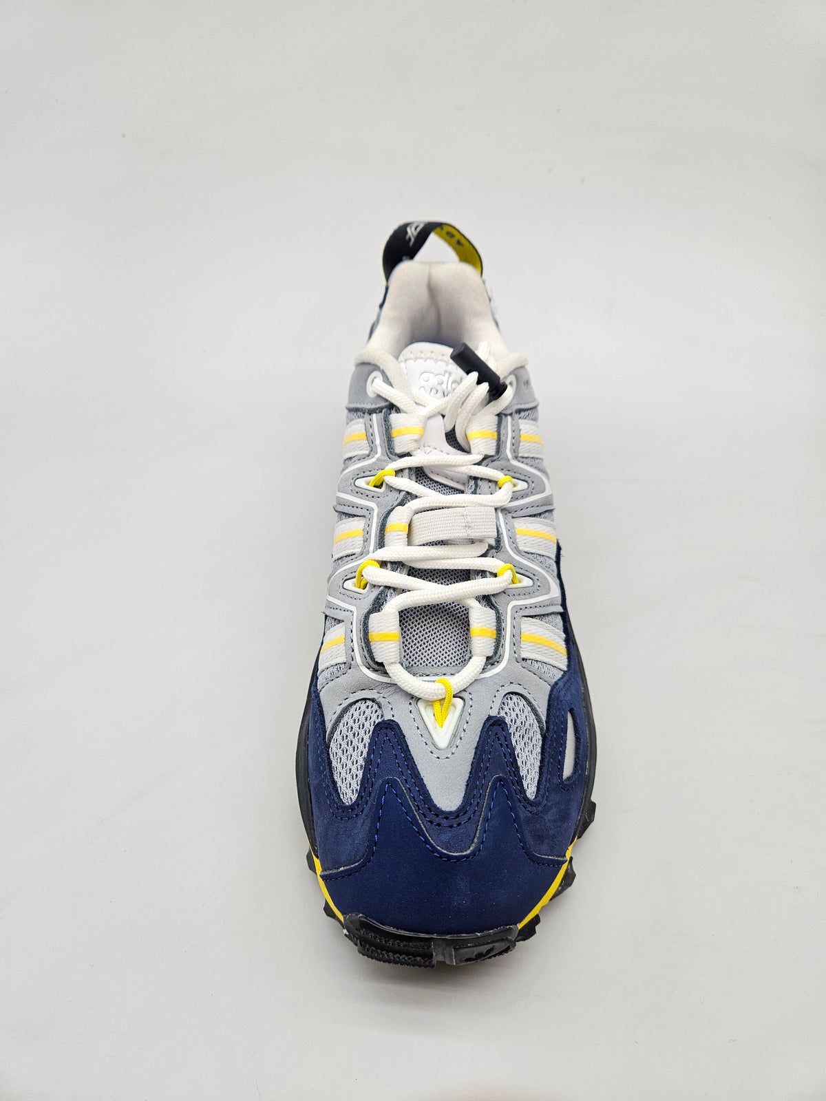 ADIDAS NOVI ORIGINAL PATIKI BR 39