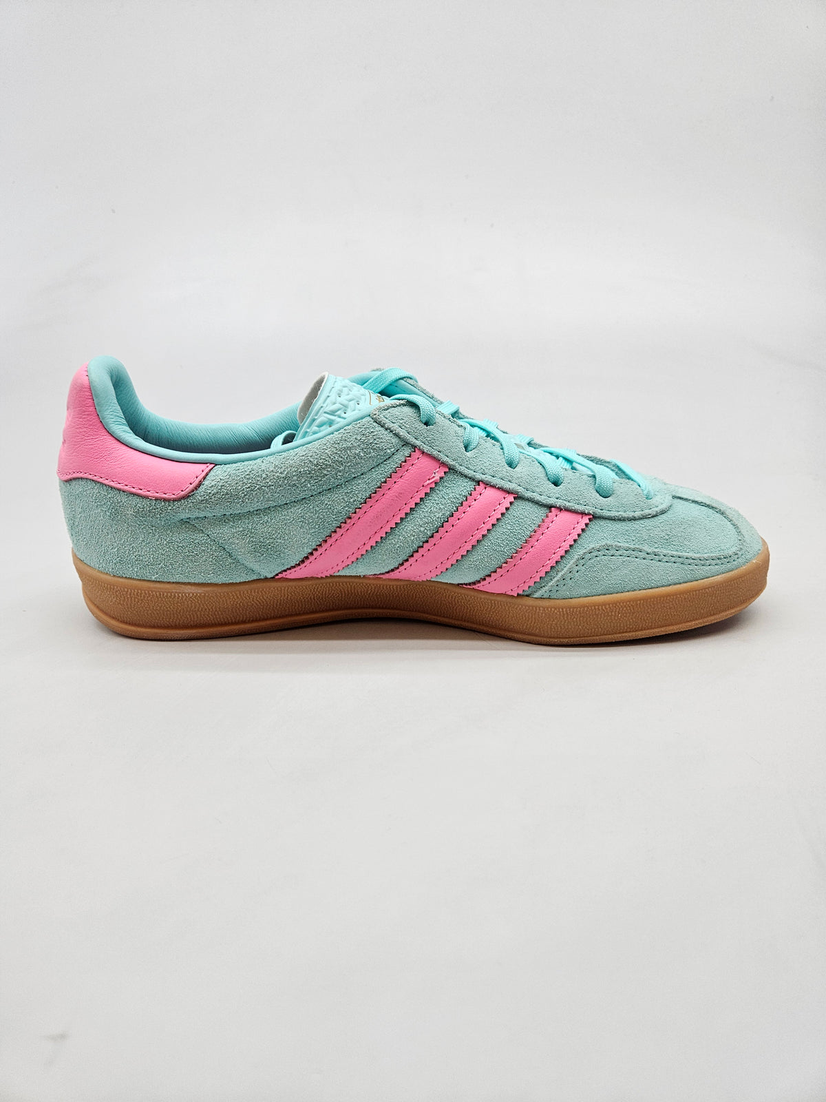 ADIDAS NOVI ORIGINAL PATIKI BR 40