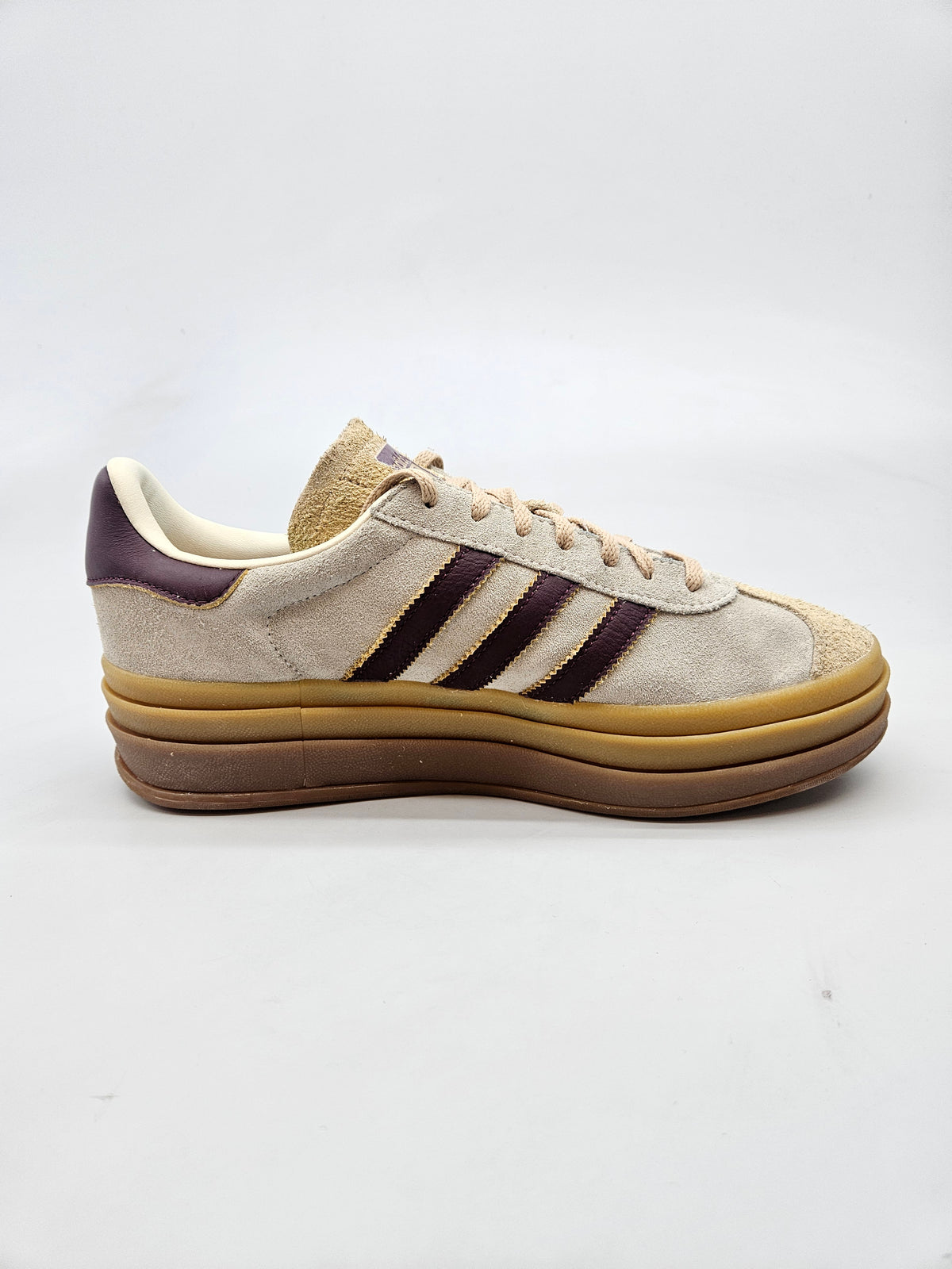 ADIDAS NOVI PATIKI BR 40