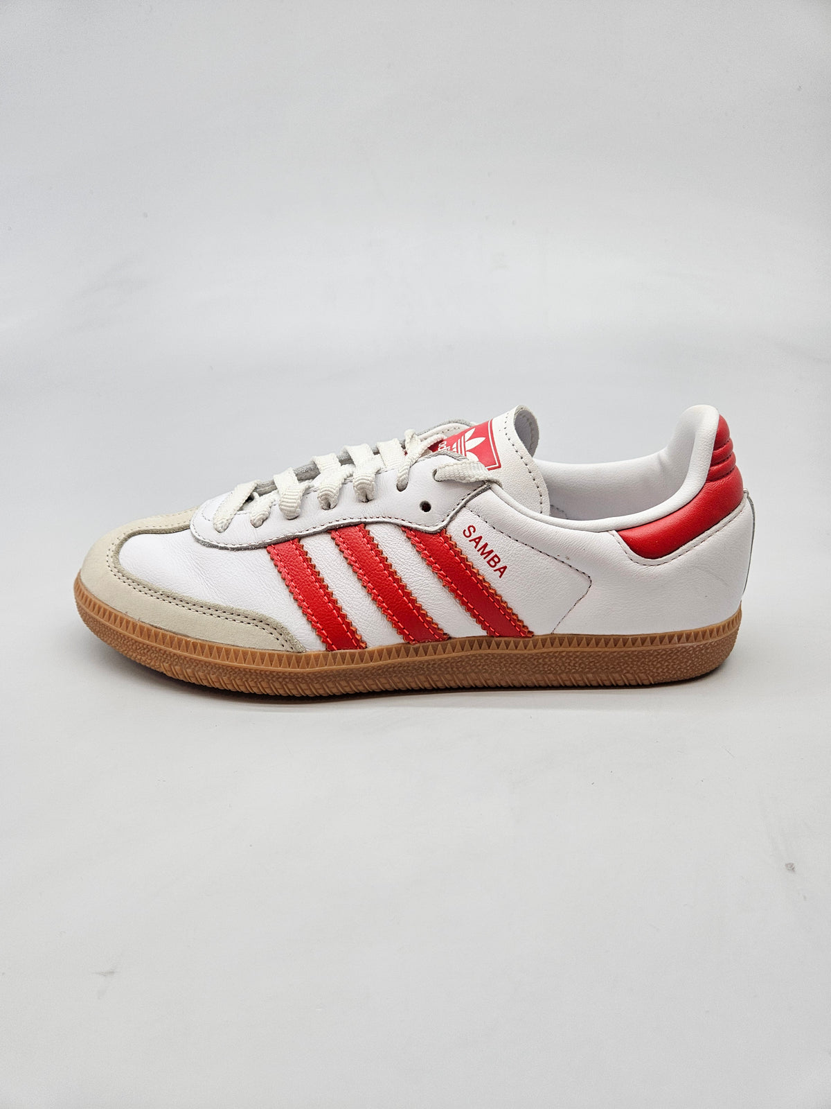 ADIDAS NOVI ORIGINAL PATIKI BR 38