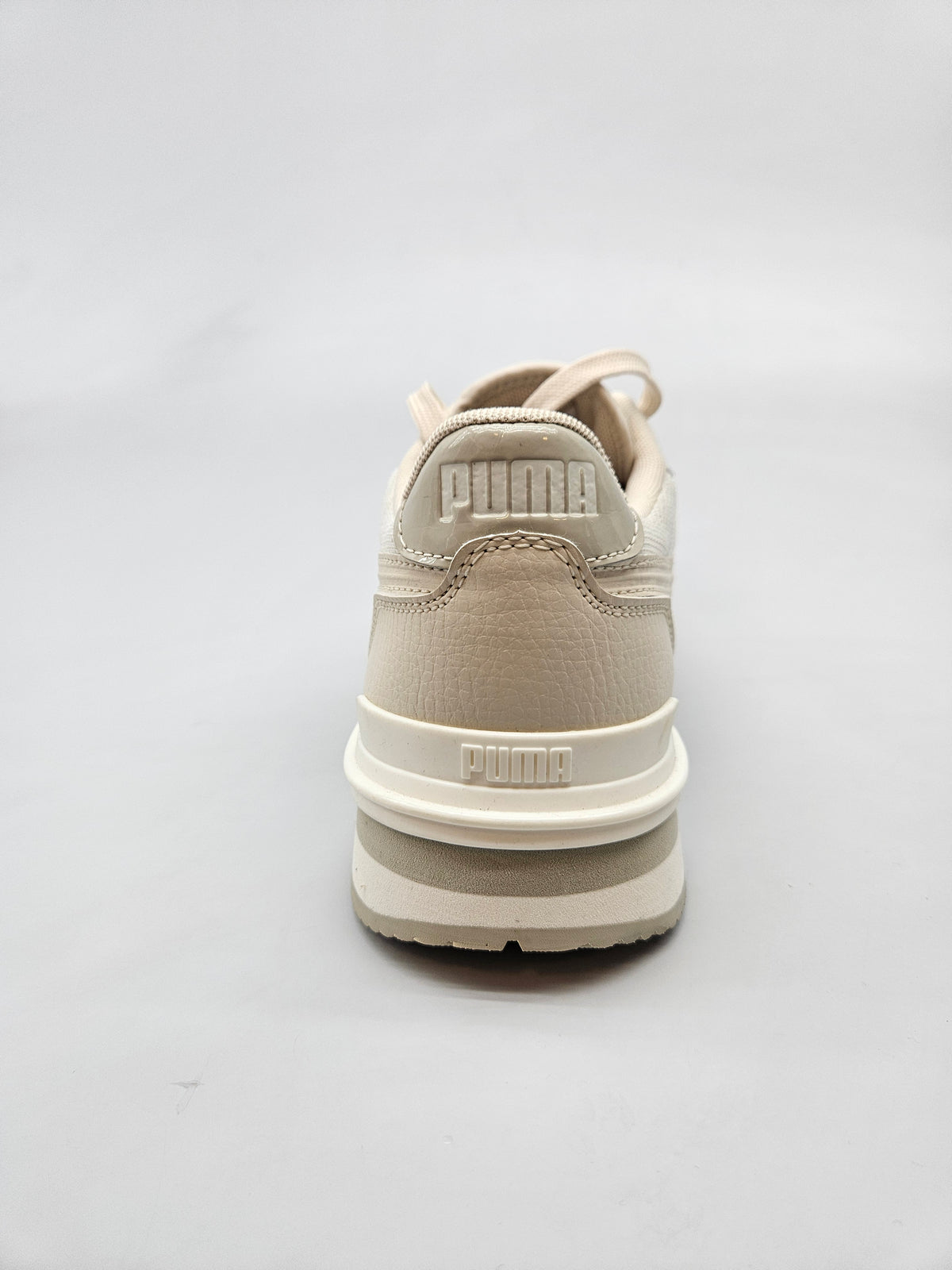 PUMA NOVI ORIGINAL PATIKI BR 40
