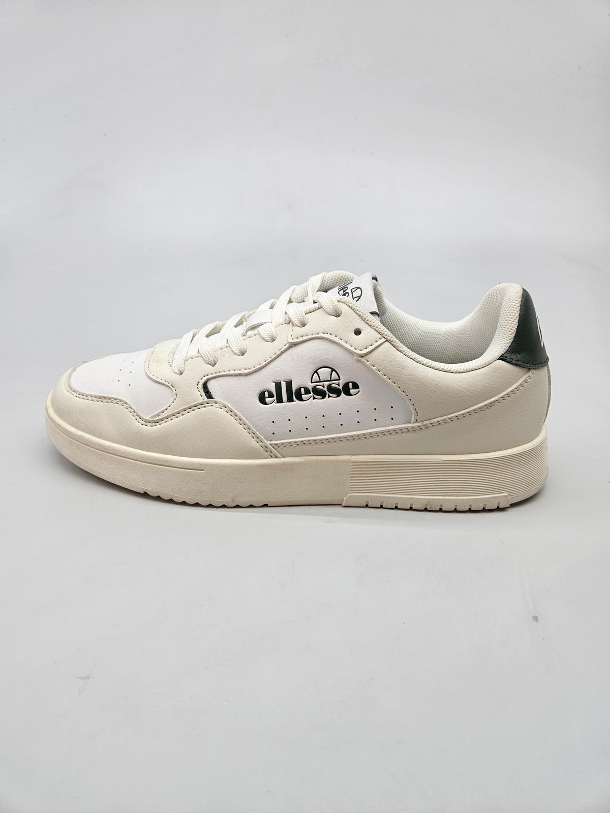ELESSE NOVI ORIGINAL PATIKI BR 39