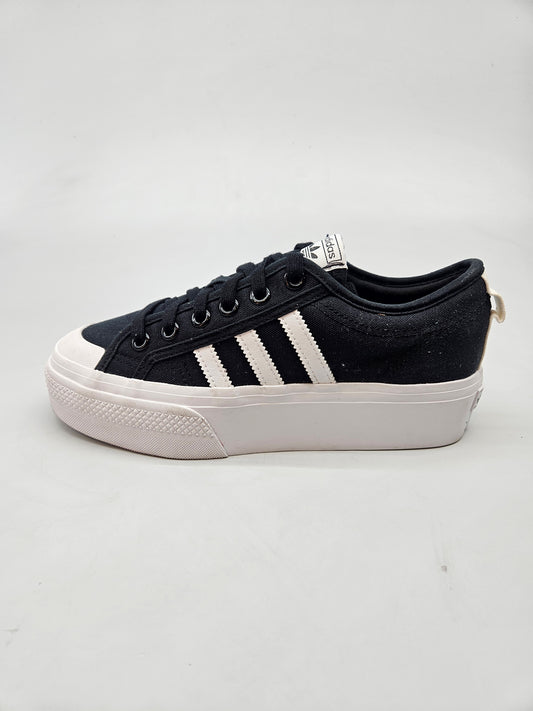 ADIDAS NOVI ORIGINAL PATIKI BR 39