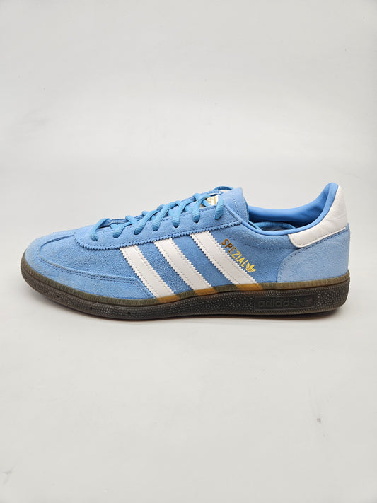 ADIDAS NOVI ORIGINAL PATIKI BR 43