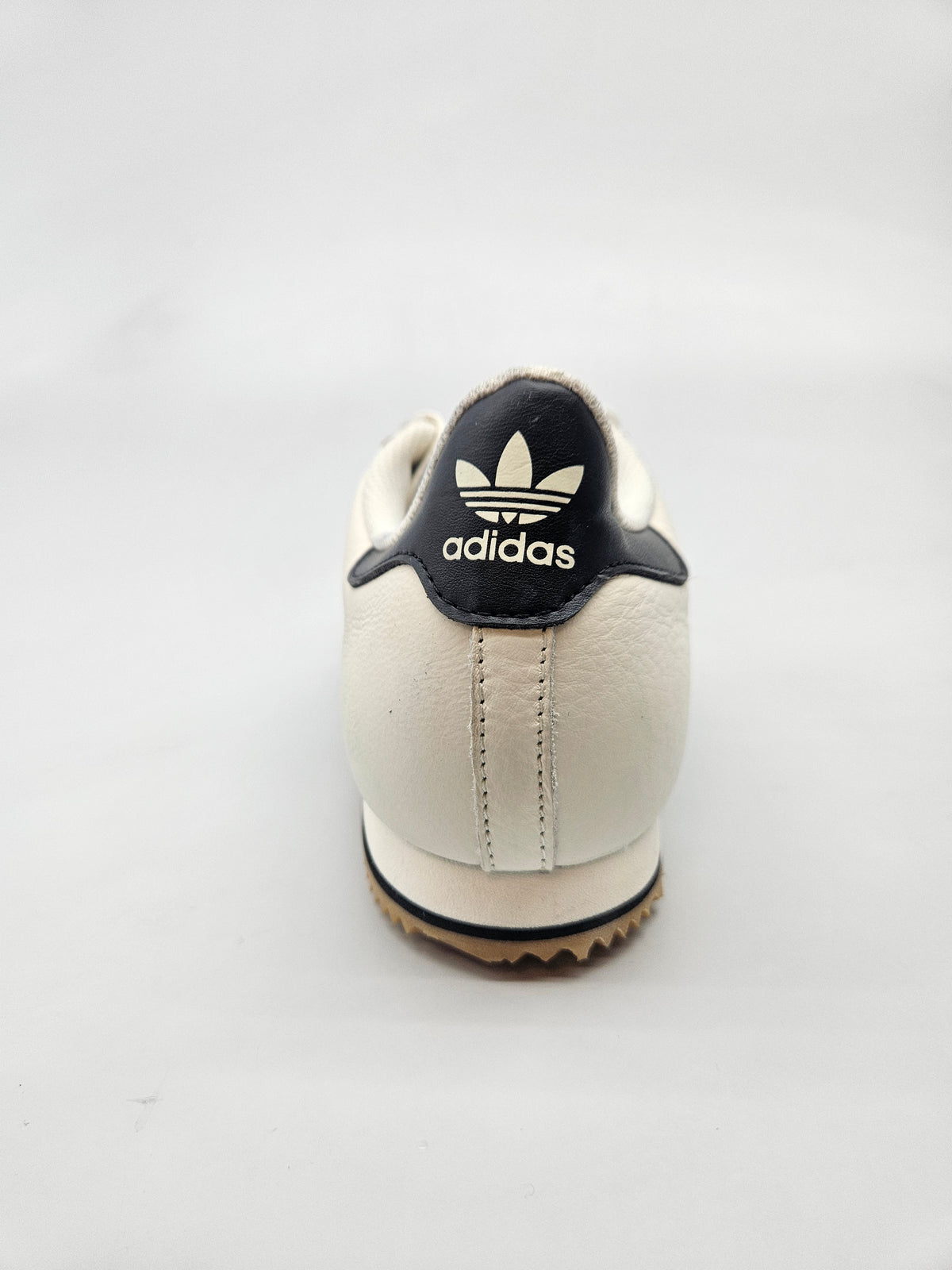 ADIDAS NOVI ORIGINAL PATIKI BR 41