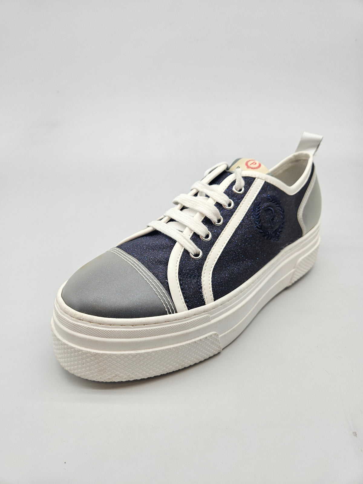 POLLINI NOVI ORIGINAL PATIKI BR 41